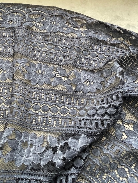 ITALIAN CORDED LACE (5.7m Length)