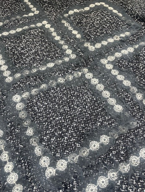 100% ITALIAN WOOL WITH COTTON VOILE APPLIQUE