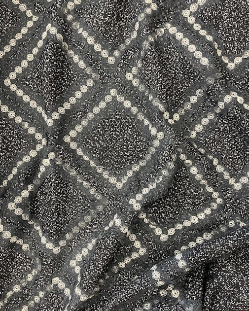 100% ITALIAN WOOL WITH COTTON VOILE APPLIQUE