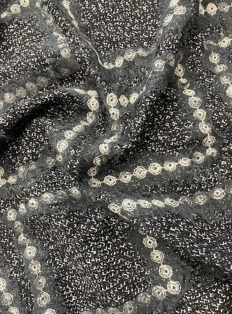 100% ITALIAN WOOL WITH COTTON VOILE APPLIQUE