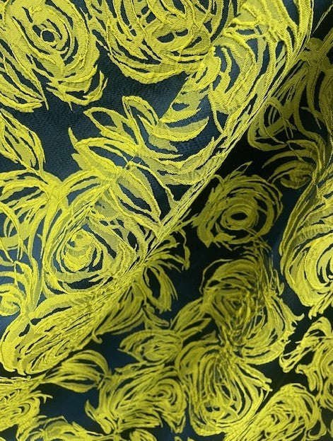 NEON ROSE (4.8m Length)