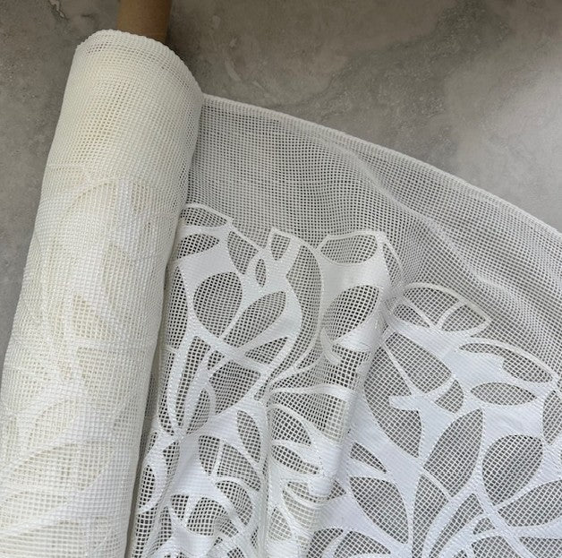 LASER CUT APPLIQUE ON COTTON BASE (6m Length)