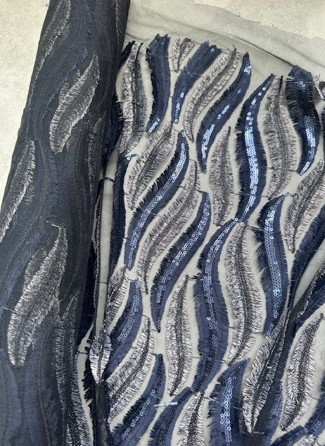 SAPPHIRE ON NYLON BASE WITH SEQUINS (4.8m Length)