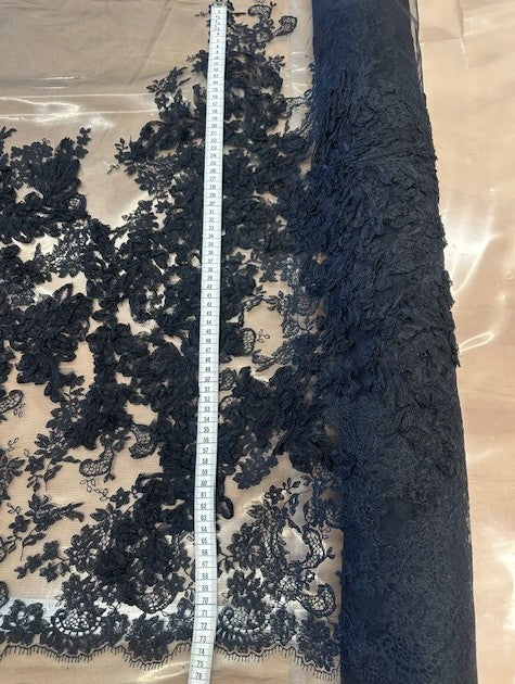 ULYSSES ASCENDING BORDERED ITALIAN LACE ON A NYLON TULLE (3.4m Length)