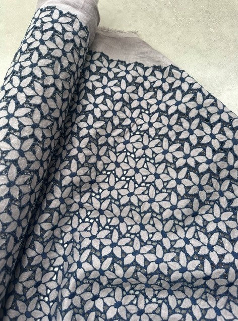 ELIA FRENCH EMBRIODERED LINEN (3.7m Length)