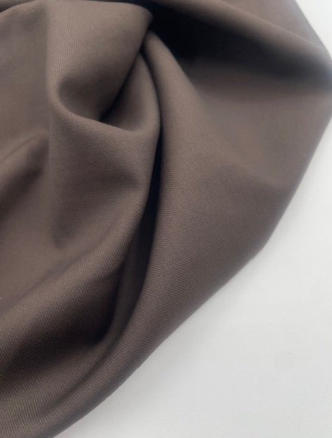 DISTINCTION 100% WOOL SUITING