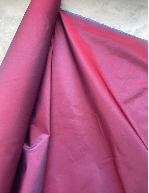ITALIAN SILK BLEND TAFFETA - BOYSENBERRY