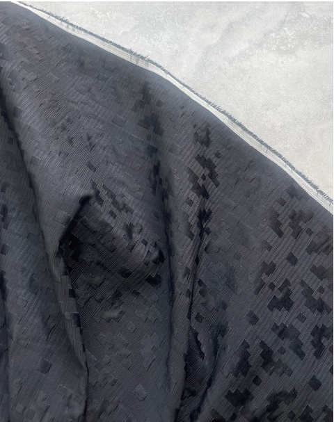 AZTEC RAISED TWILL WEAVE ITALIAN VISCOSE/COTTON BLEND (5m Length)