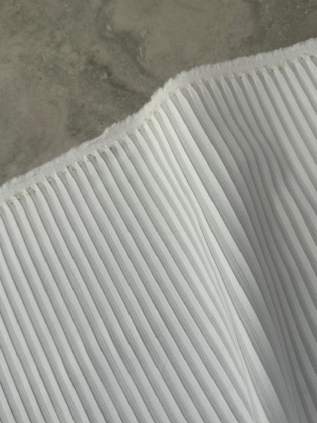 WHITE TIE 100% KNIFE PLEATED COTTON (2.9m Length)