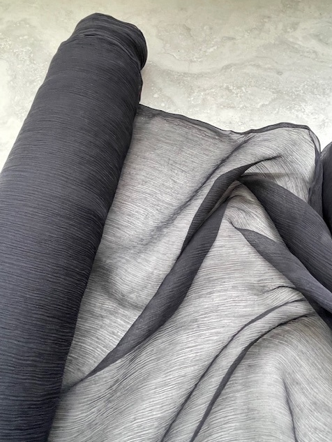 BLACK CRUSHED 100% SILK GGT