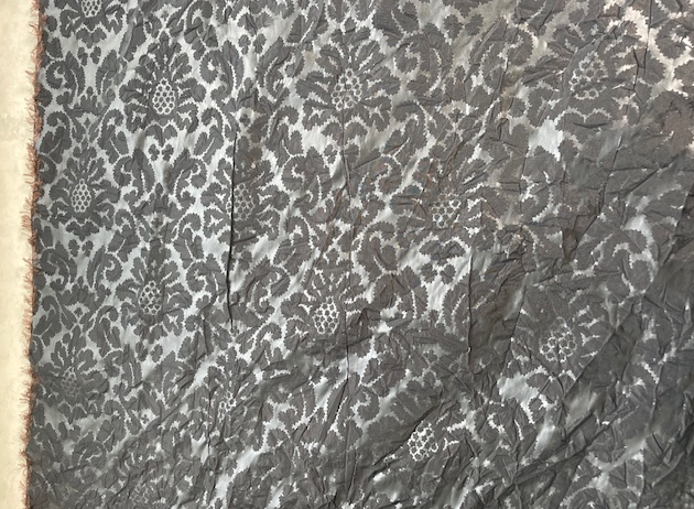 BAROQUE FLOCKED ITALIAN TAFFETA (3m Length)