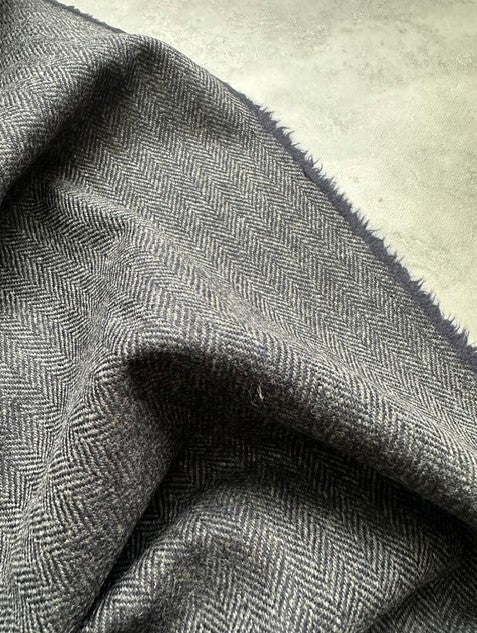 OSCAR WOOL/VISCOSE HERRINGBONE TWILL