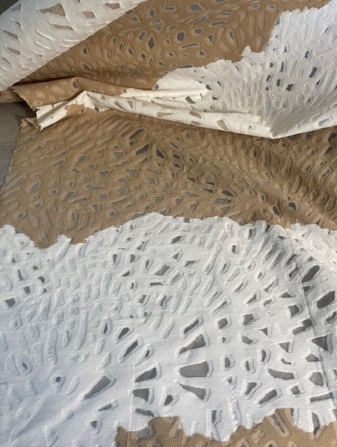 TEXTURED COTTON TWILL WITH NYLON APPLIQUE CUTOUT (3.4m Length)