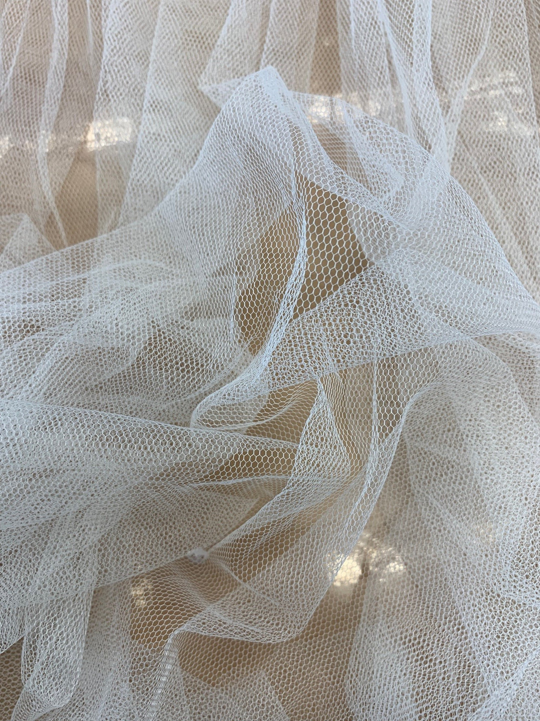ELLIE TULLE
