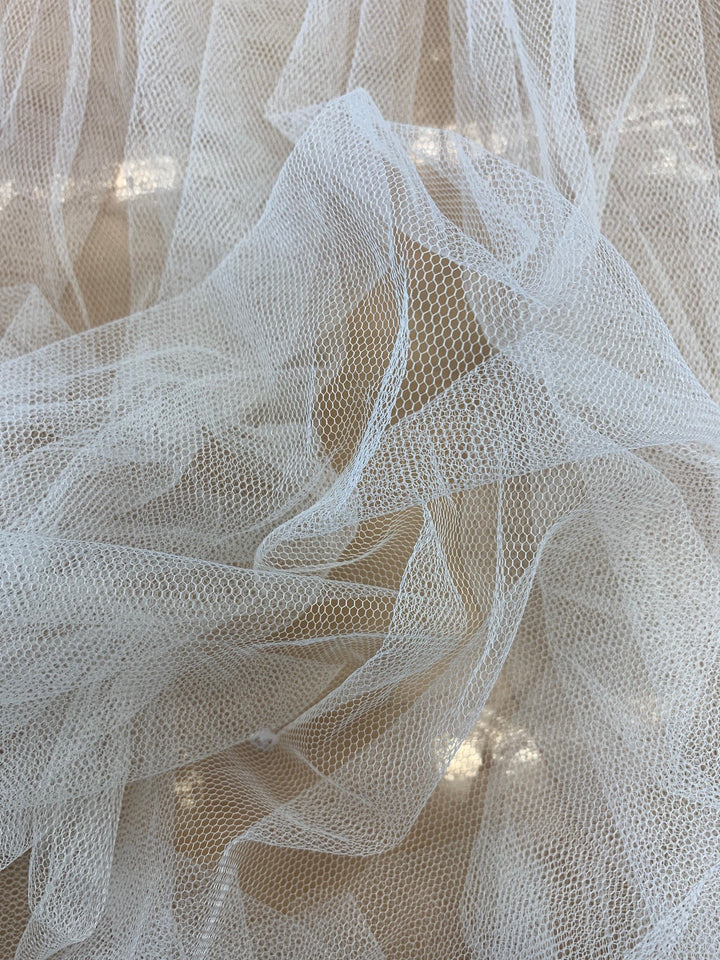 ELLIE TULLE