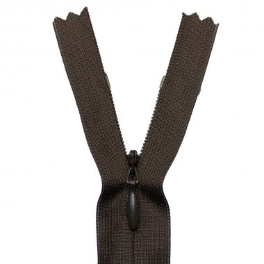 40cm Raspberry Invisible Zip INVISIBLE ZIP 40cm (COLS AVAILABLE) – Hawes & Freer