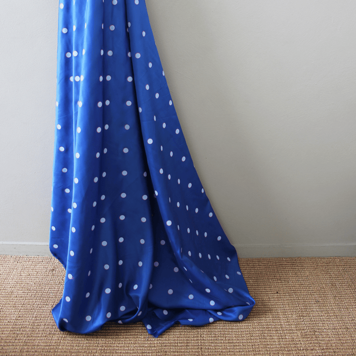 POLKA DOT BLUE LINING