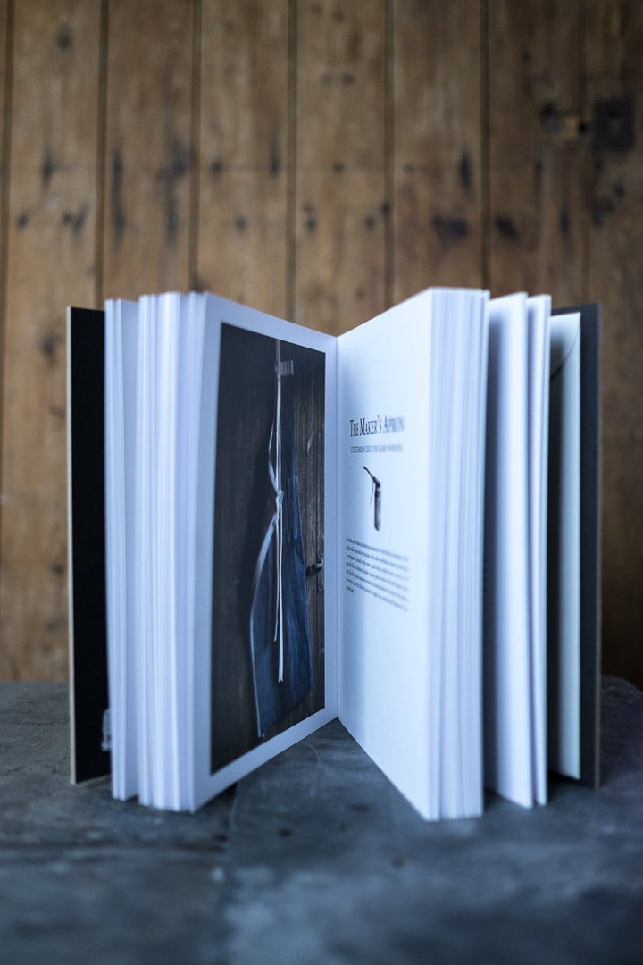 MERCHANT & MILLS SEWING BOOK